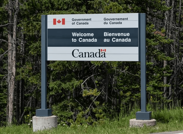 me pueden negar la entrada a Canadá aun teniendo visa?